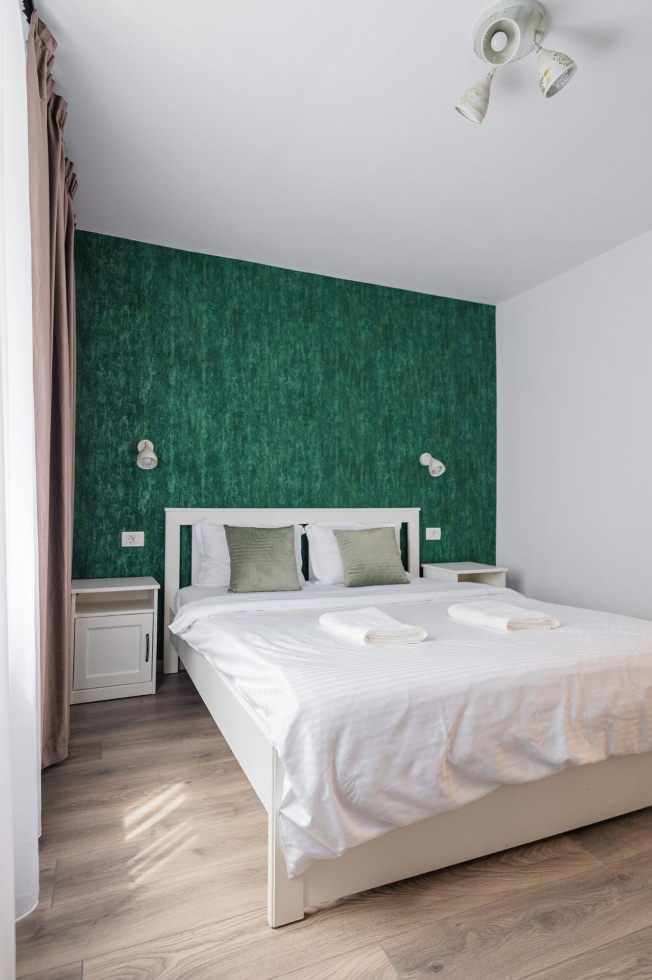 Fun House - Comfortable Stay With Garden And Near Parking Braşov Exterior foto